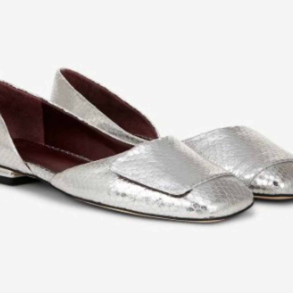 NWT Franco Sarto Tracy Flat Snakeskin Silver - Size 8
